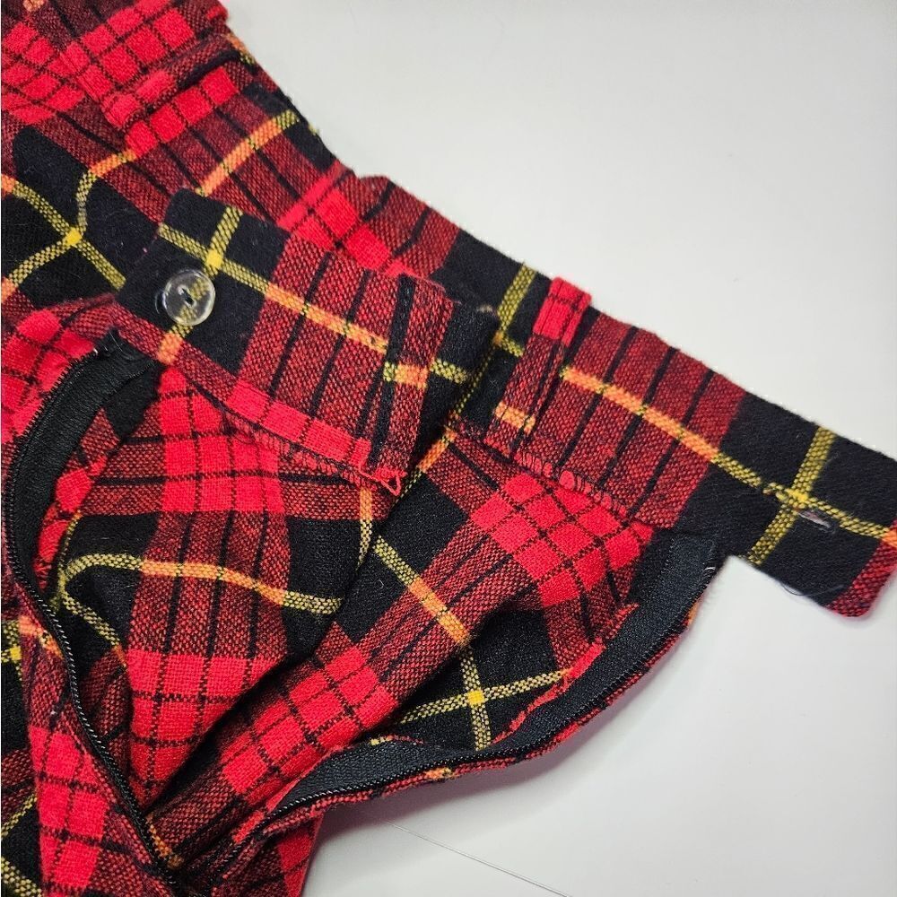Vintage '70s Cucumber ILGWU Red Tartan Plaid Wool Midi A-Line Swing Skirt 9/10 - Picture 10 of 11